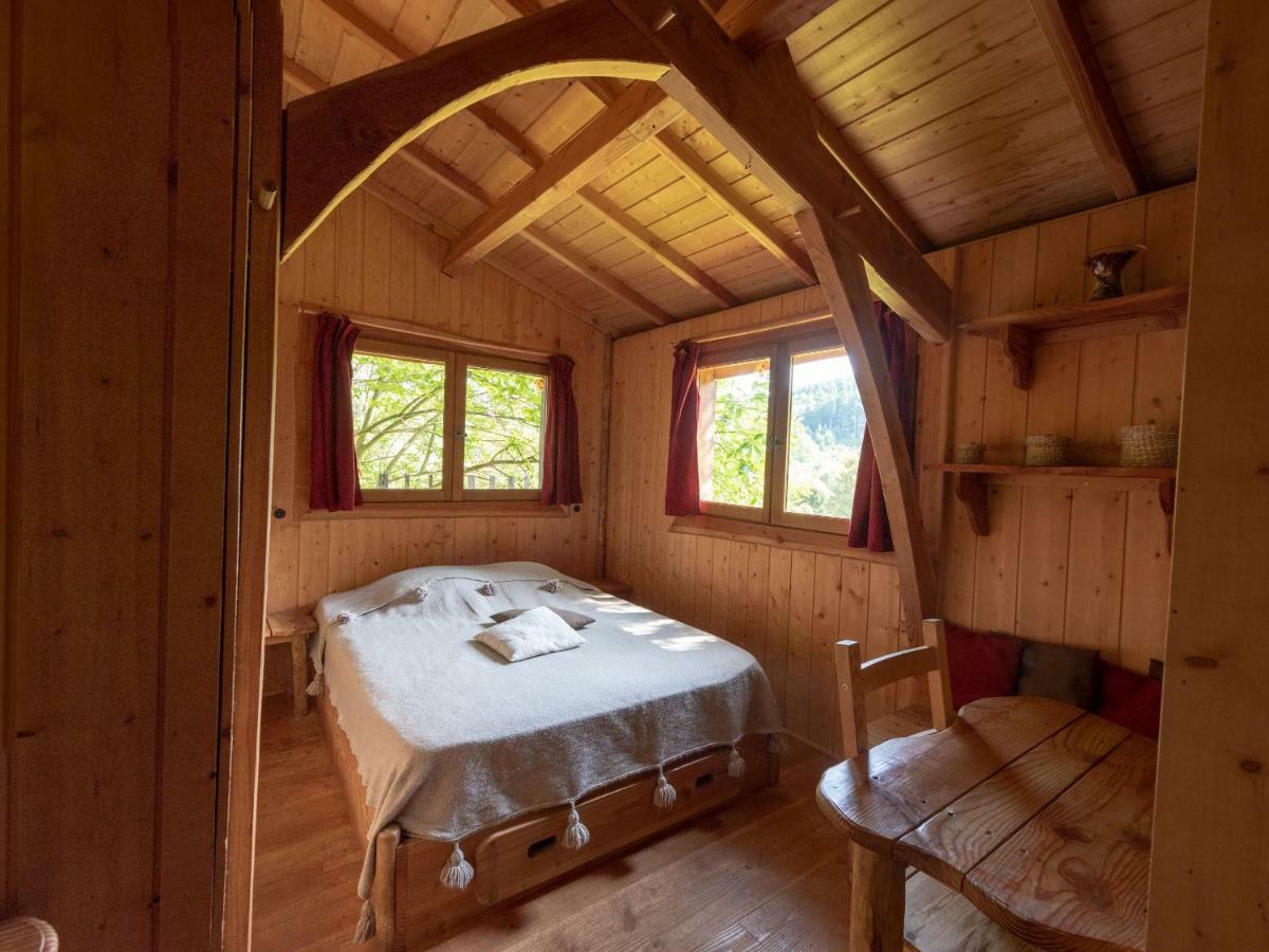 Les Cabanes De Labrousse Saint-Julien-Labrousse Cameră foto
